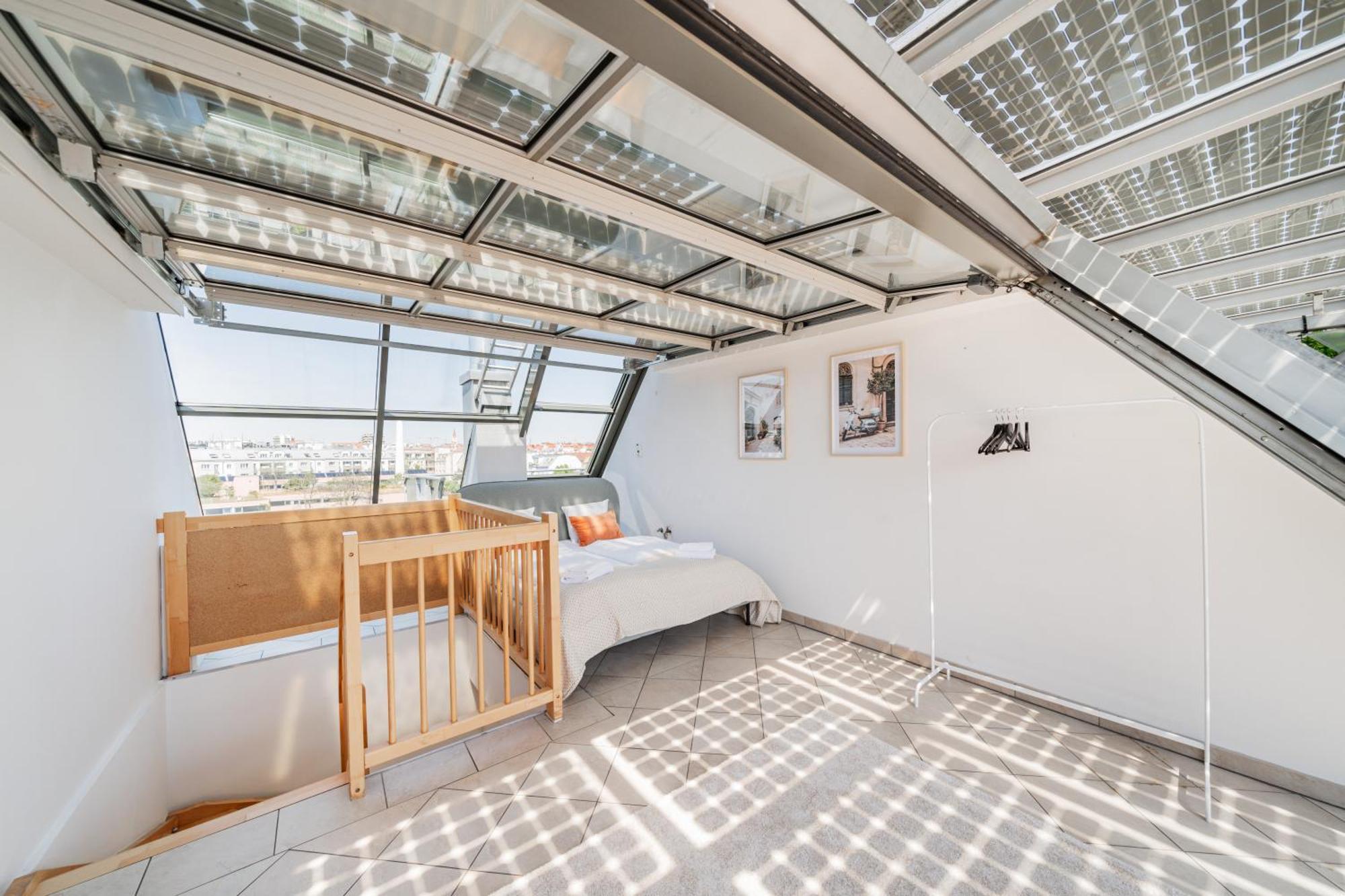Apartments Next To Schoenbrunn - Free Parking !!! Vienna Esterno foto