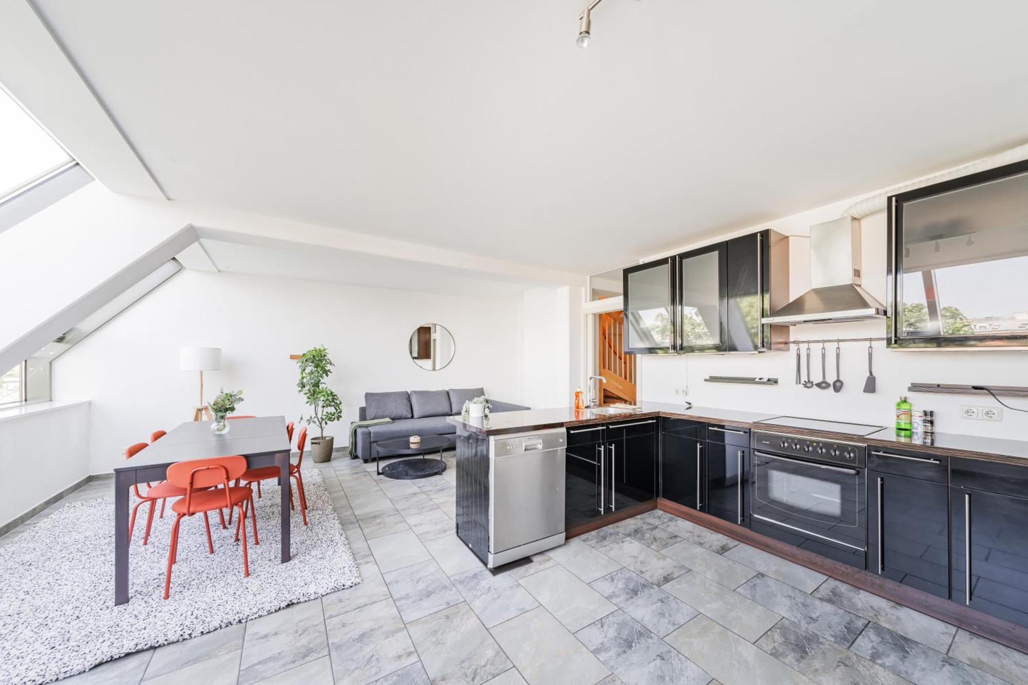 Apartments Next To Schoenbrunn - Free Parking !!! Vienna Esterno foto