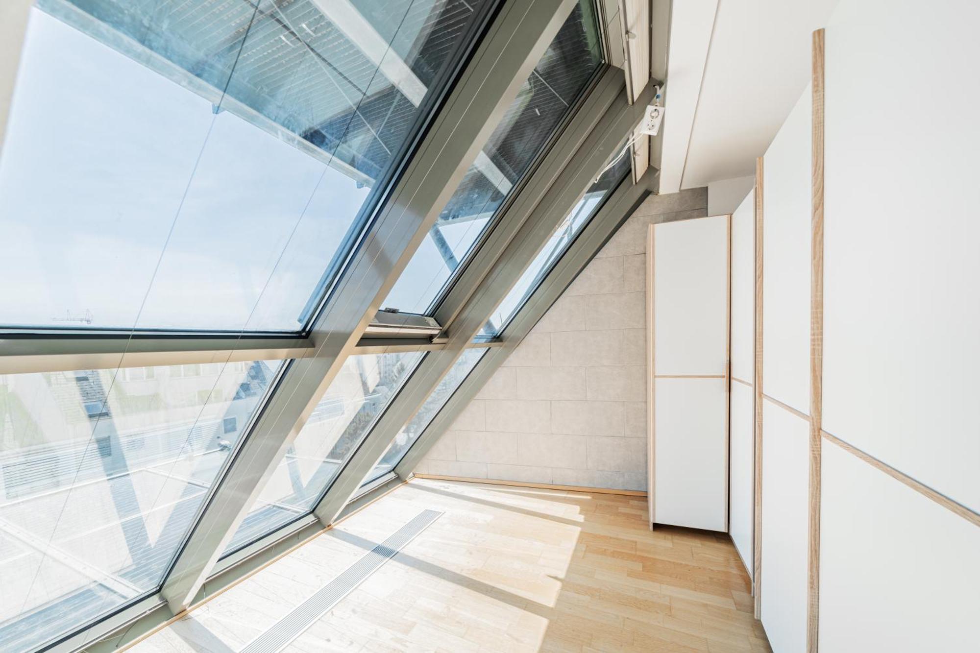 Apartments Next To Schoenbrunn - Free Parking !!! Vienna Esterno foto