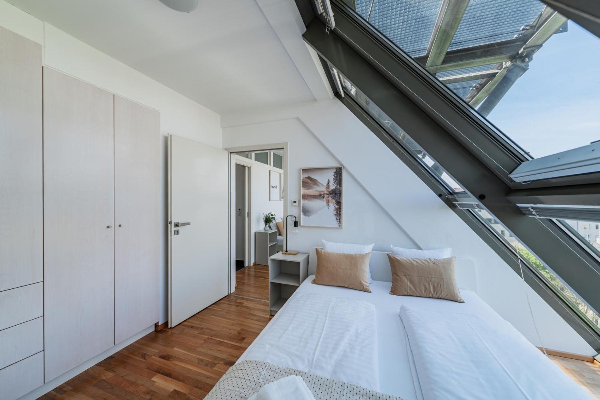 Apartments Next To Schoenbrunn - Free Parking !!! Vienna Esterno foto